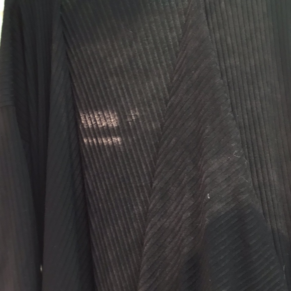 Cascade front LulaRoe Sarah. Large